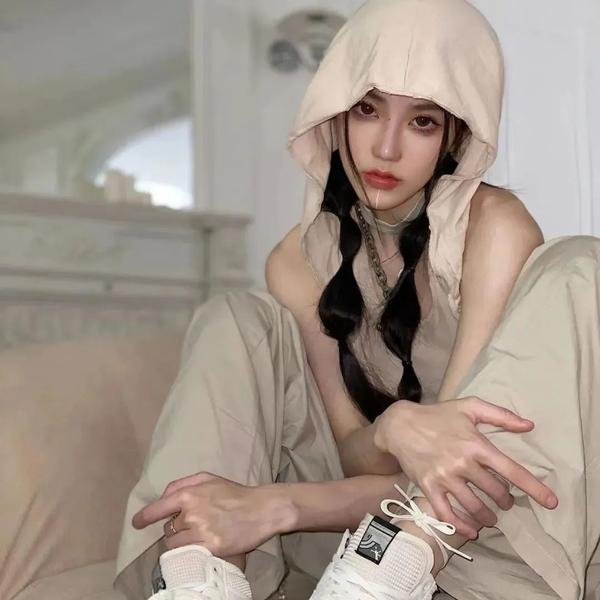 情迷希拉曼地：璀璨名姝